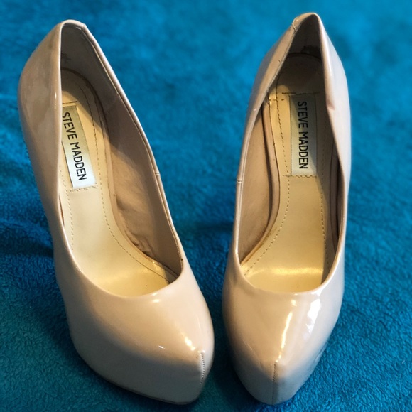 Steve Madden Pumps - Picture 4 of 7